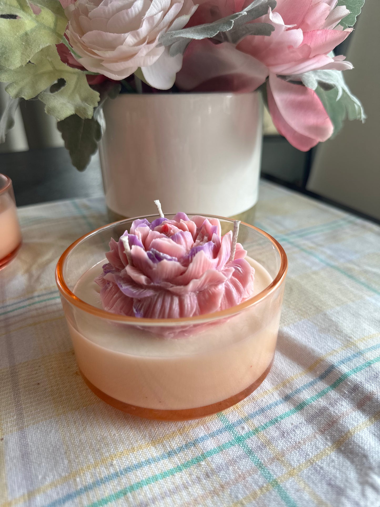 Sea Salt & Orchid Triple Wick Flower Candle